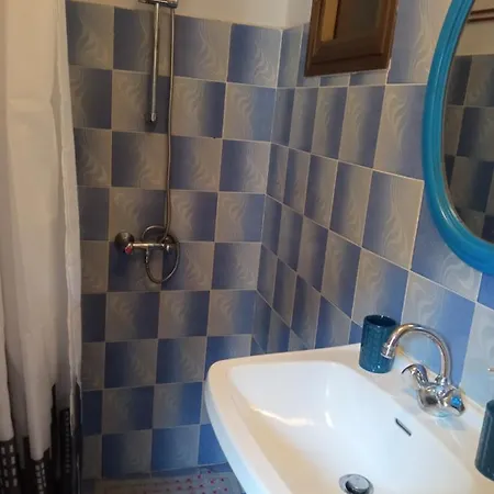 La Casa Dell'elleboro Apartment *