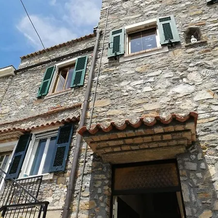 Apartment La Casa Dell'elleboro Giustenice